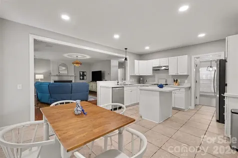 15817 Prestwoods Lane Huntersville NC 28078