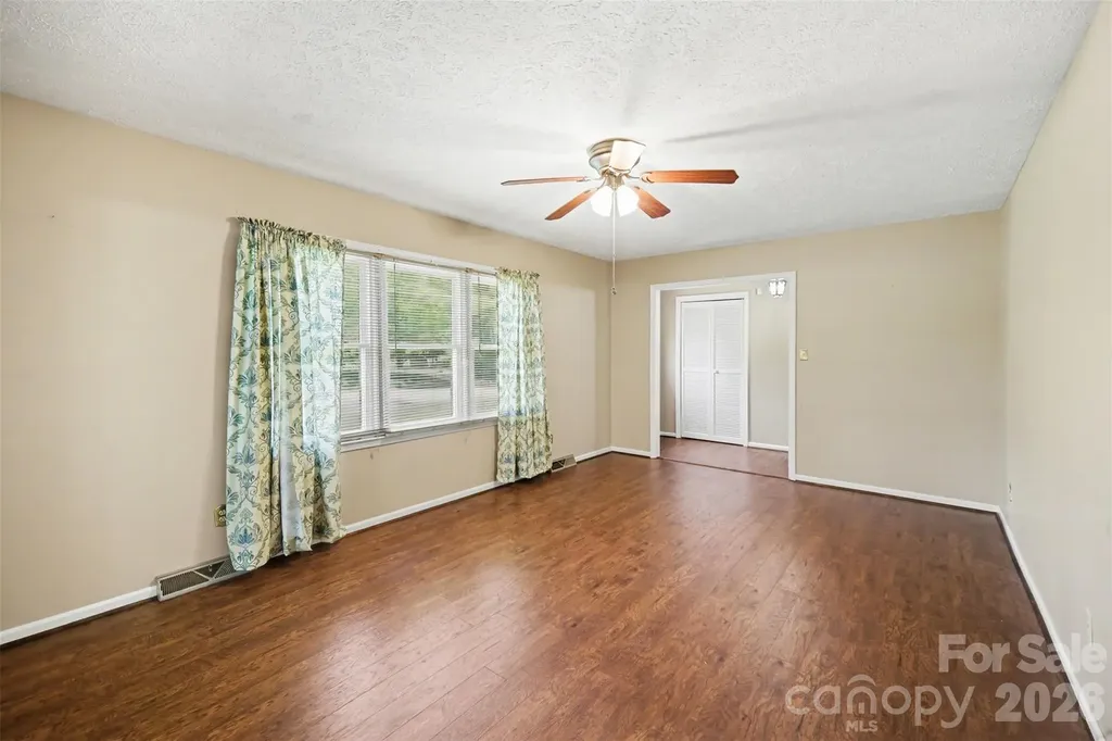 1300 Briarcliff Road Shelby NC 28152