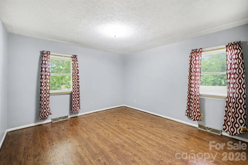 1300 Briarcliff Road Shelby NC 28152
