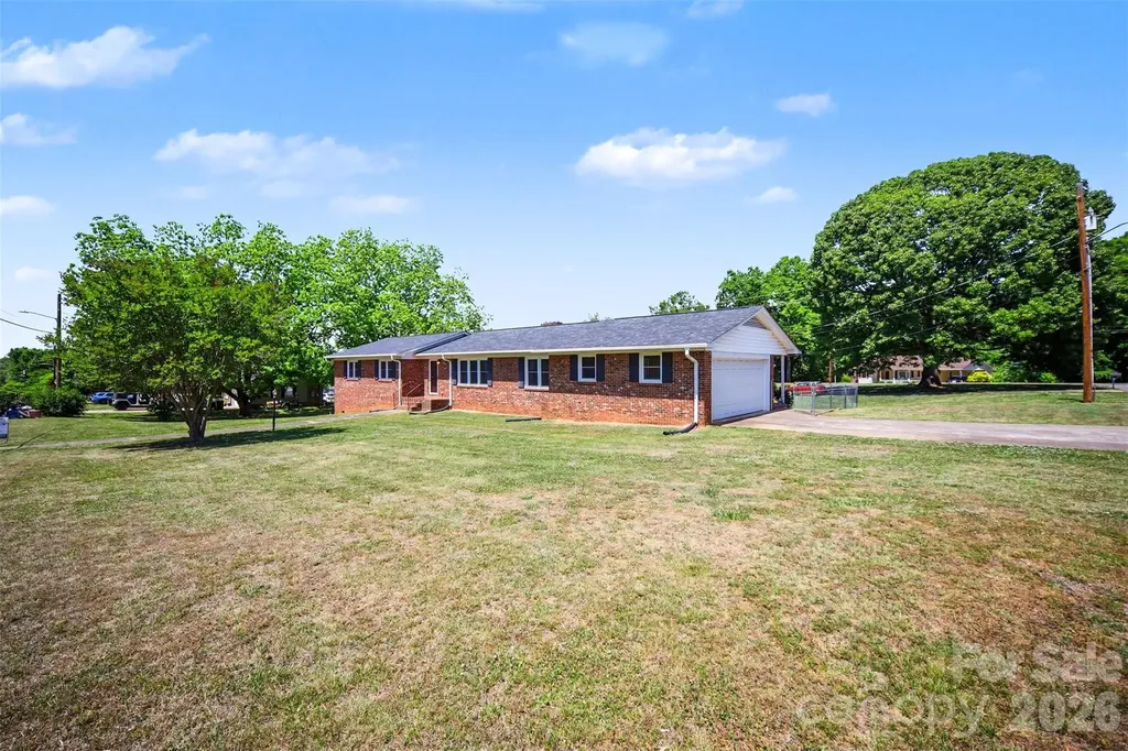 1300 Briarcliff Road Shelby NC 28152