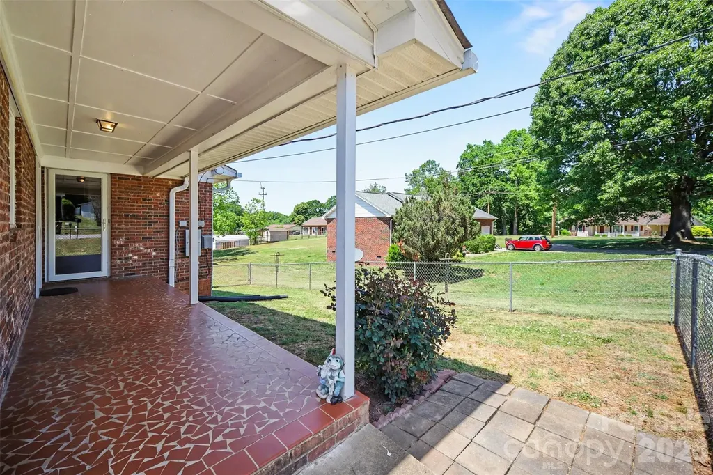 1300 Briarcliff Road Shelby NC 28152