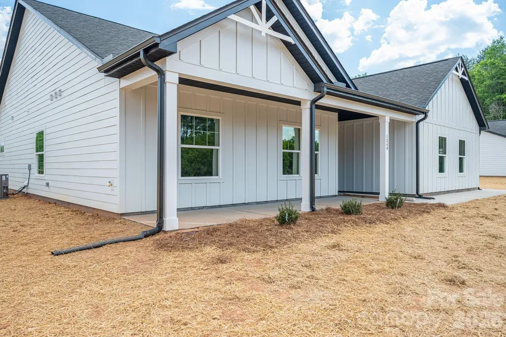 1349 Zeb Haynes Road Maiden NC 28650