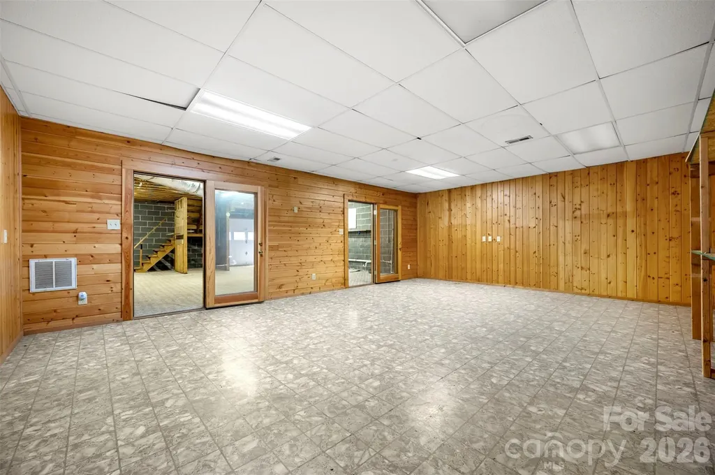 184 Clelo Drive Casar NC 28020