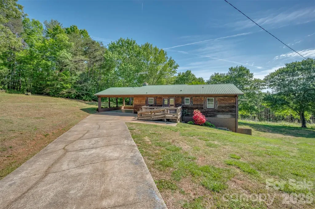 184 Clelo Drive Casar NC 28020
