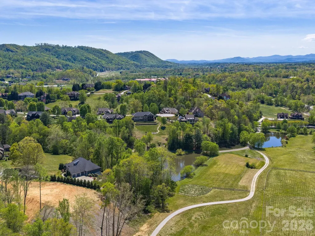28 Falling Star Court Fletcher NC 28732