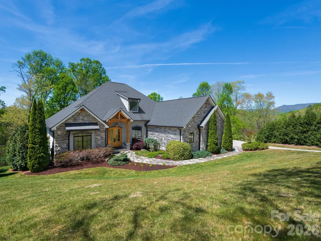 28 Falling Star Court Fletcher NC 28732