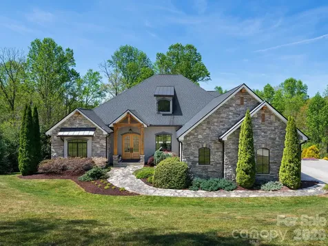 28 Falling Star Court Fletcher NC 28732