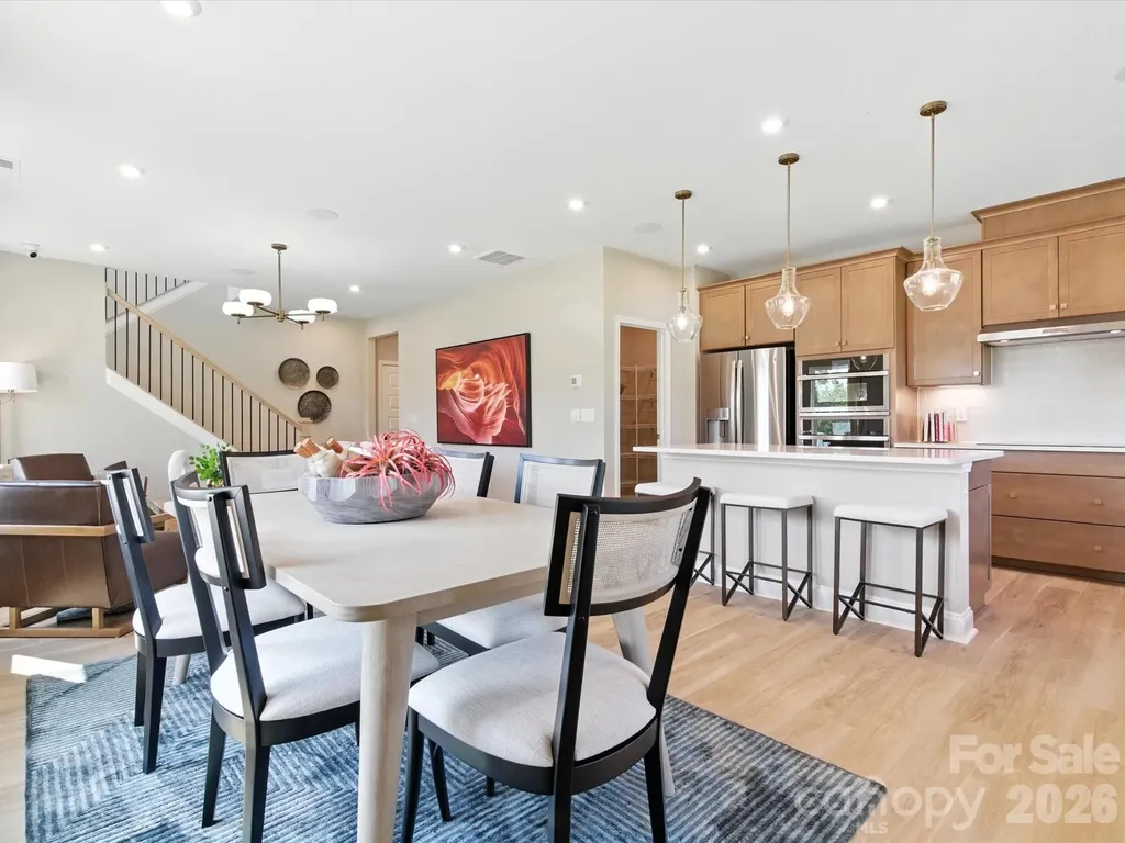 8328 Discovery Lane Charlotte NC 28216