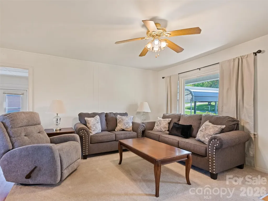 241 Grandview Circle Waynesville NC 28786