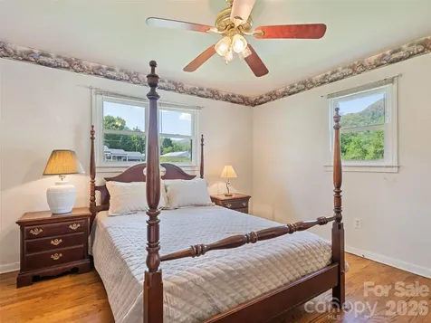 241 Grandview Circle Waynesville NC 28786