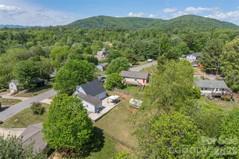 20 Lionel Place Asheville NC 28806