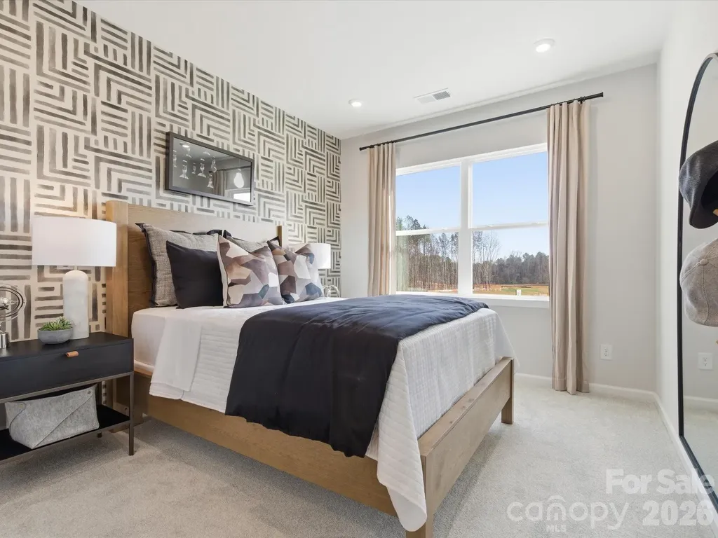 8418 Discovery Lane Charlotte NC 28216