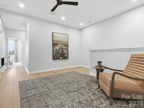 8418 Discovery Lane Charlotte NC 28216