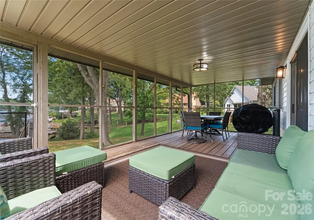 240 Shoreline Loop Mooresville NC 28117