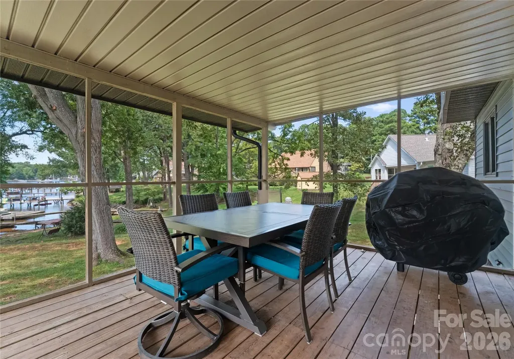 240 Shoreline Loop Mooresville NC 28117