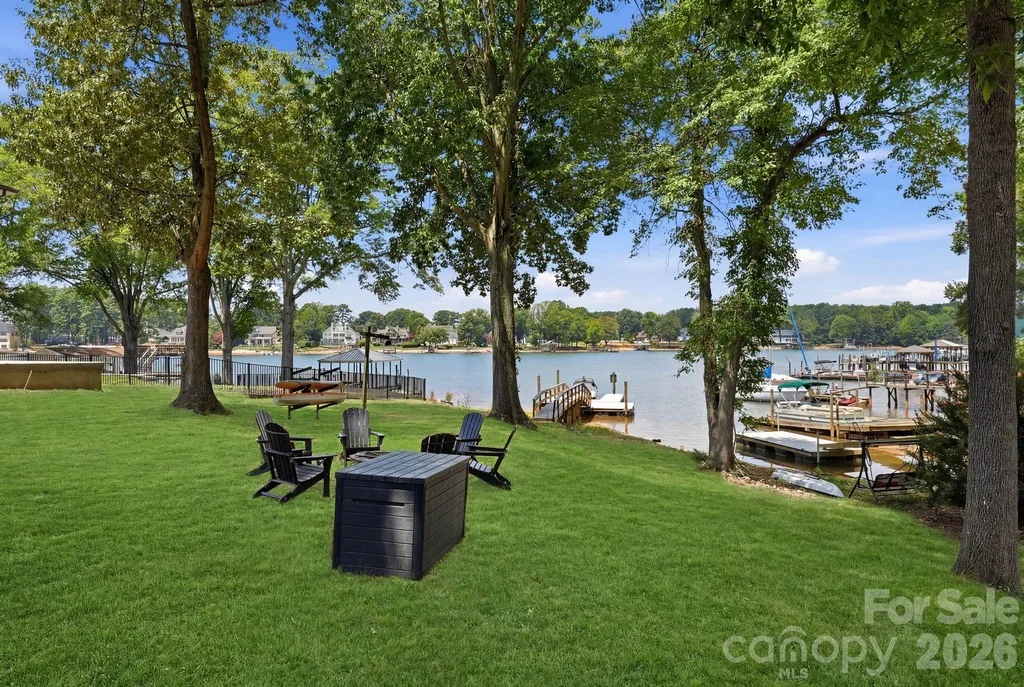 240 Shoreline Loop Mooresville NC 28117