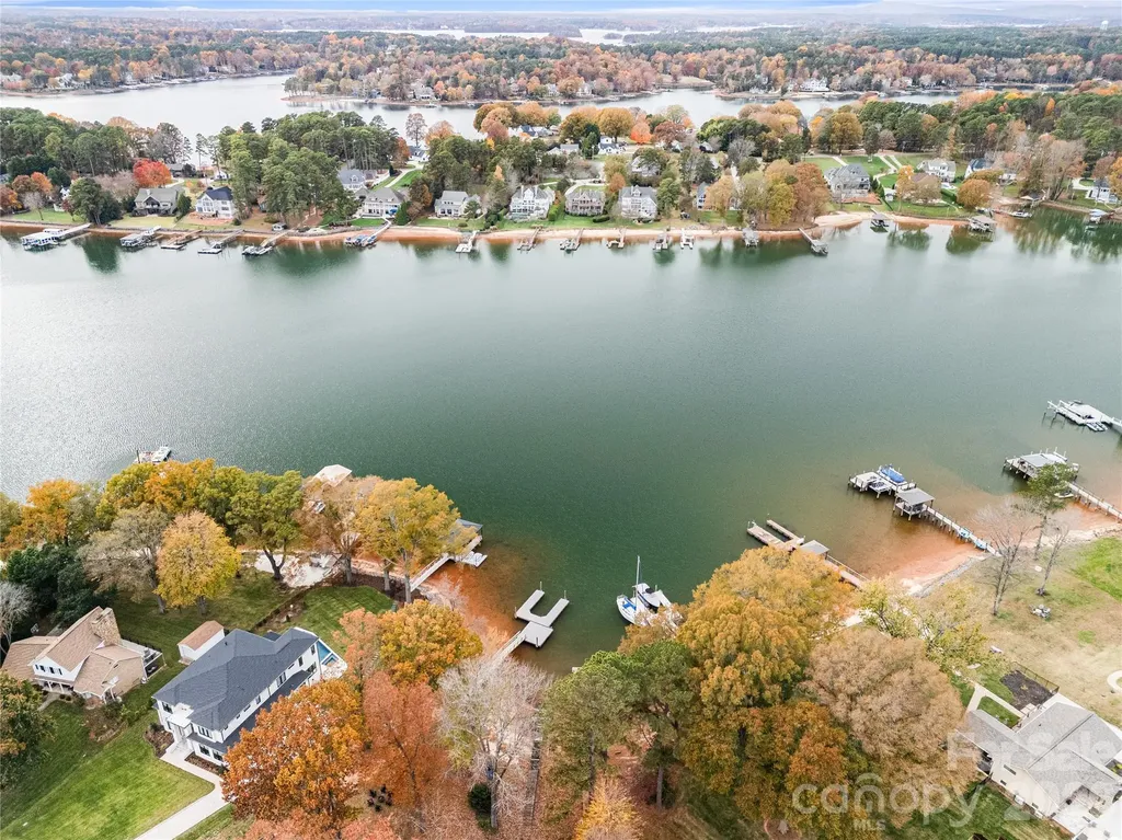 240 Shoreline Loop Mooresville NC 28117