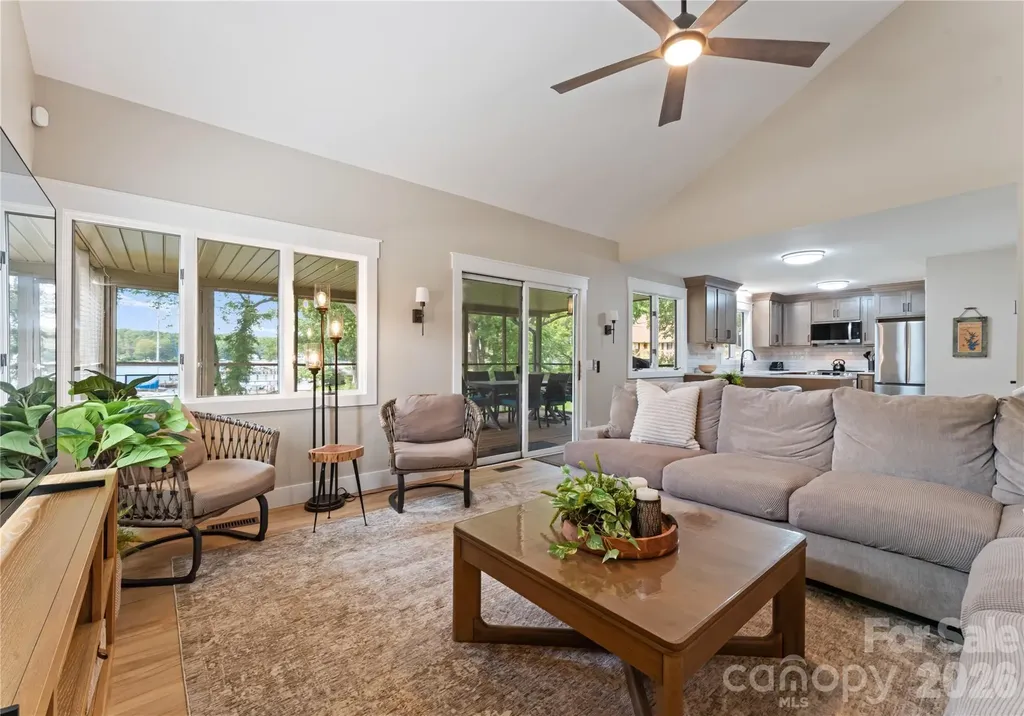 240 Shoreline Loop Mooresville NC 28117