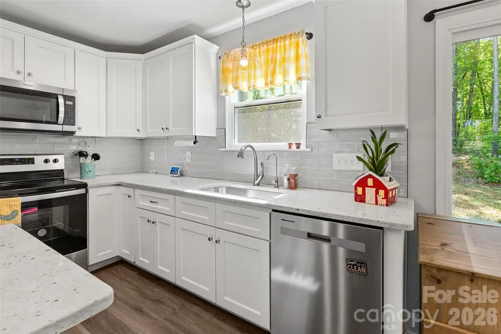3690 Innes Lane Maiden NC 28650