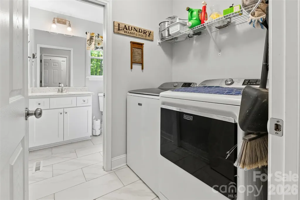 3690 Innes Lane Maiden NC 28650