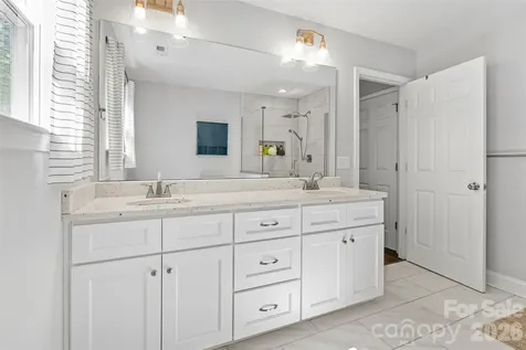 3690 Innes Lane Maiden NC 28650