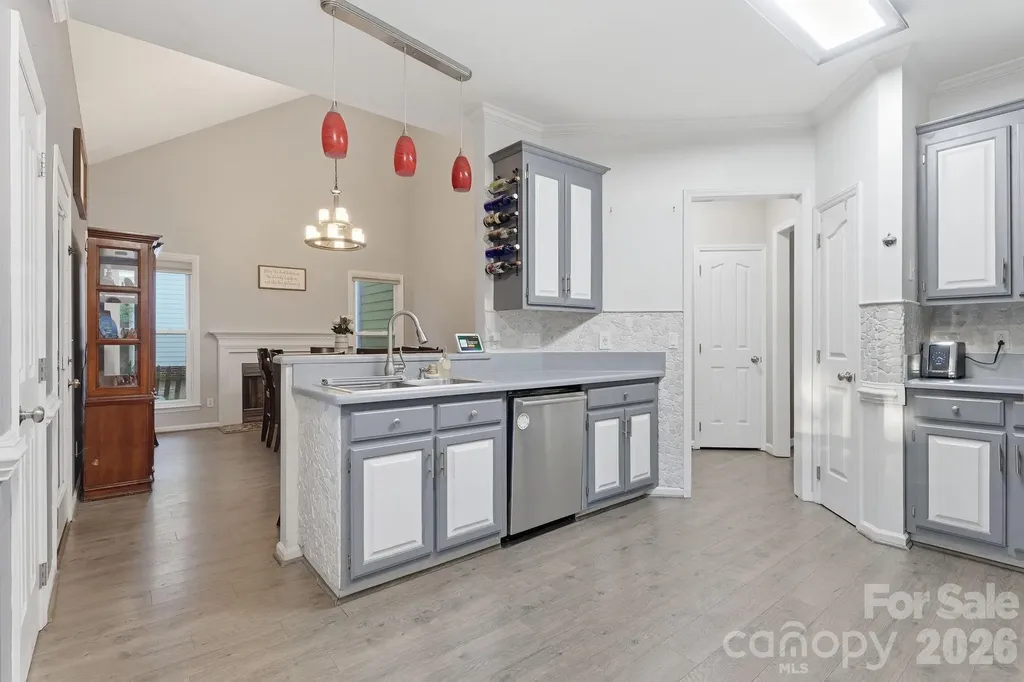 9732 Whitewood Trail Charlotte NC 28269