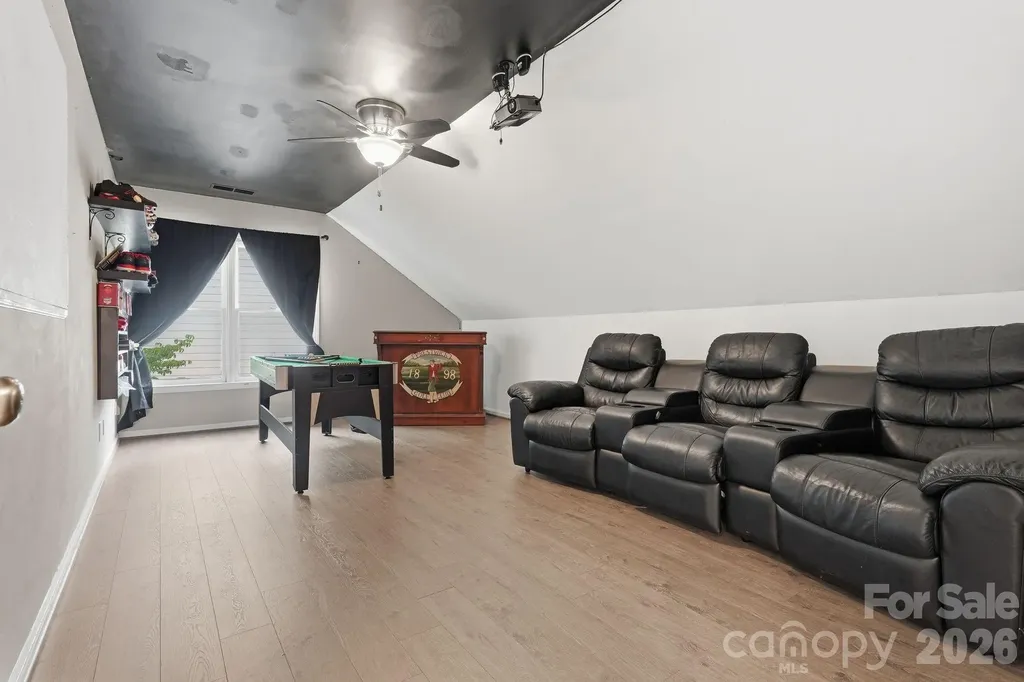9732 Whitewood Trail Charlotte NC 28269