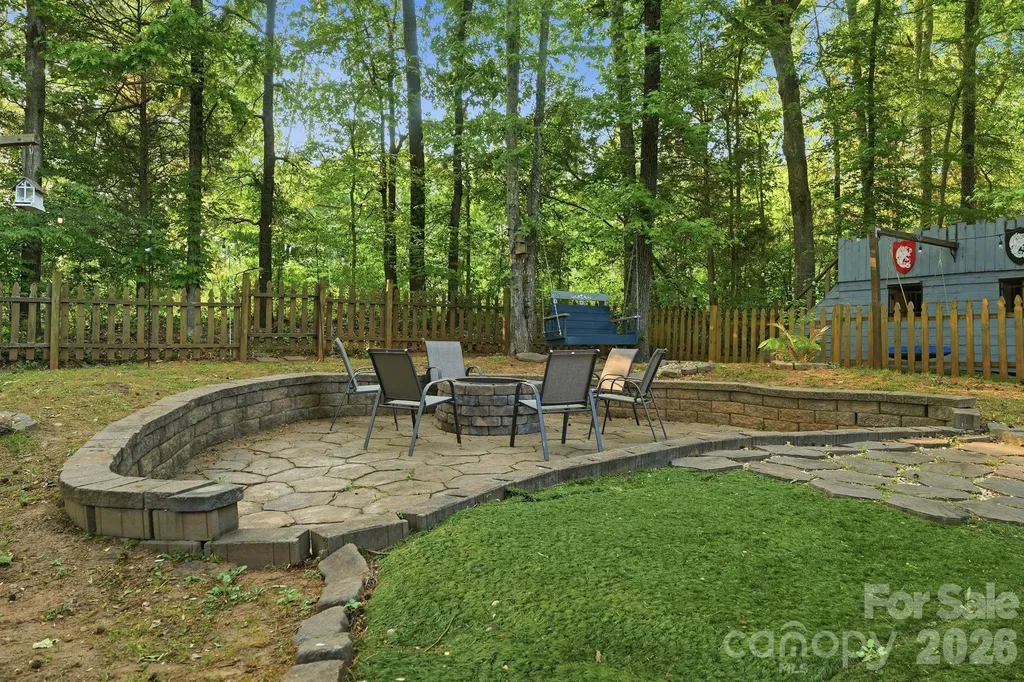 9732 Whitewood Trail Charlotte NC 28269