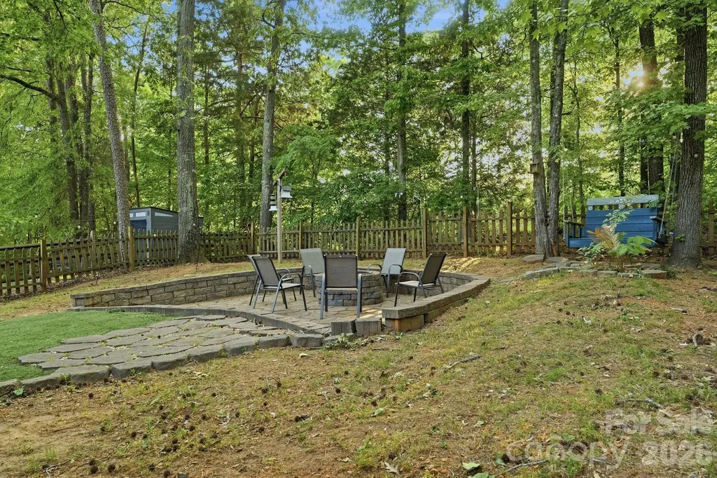 9732 Whitewood Trail Charlotte NC 28269