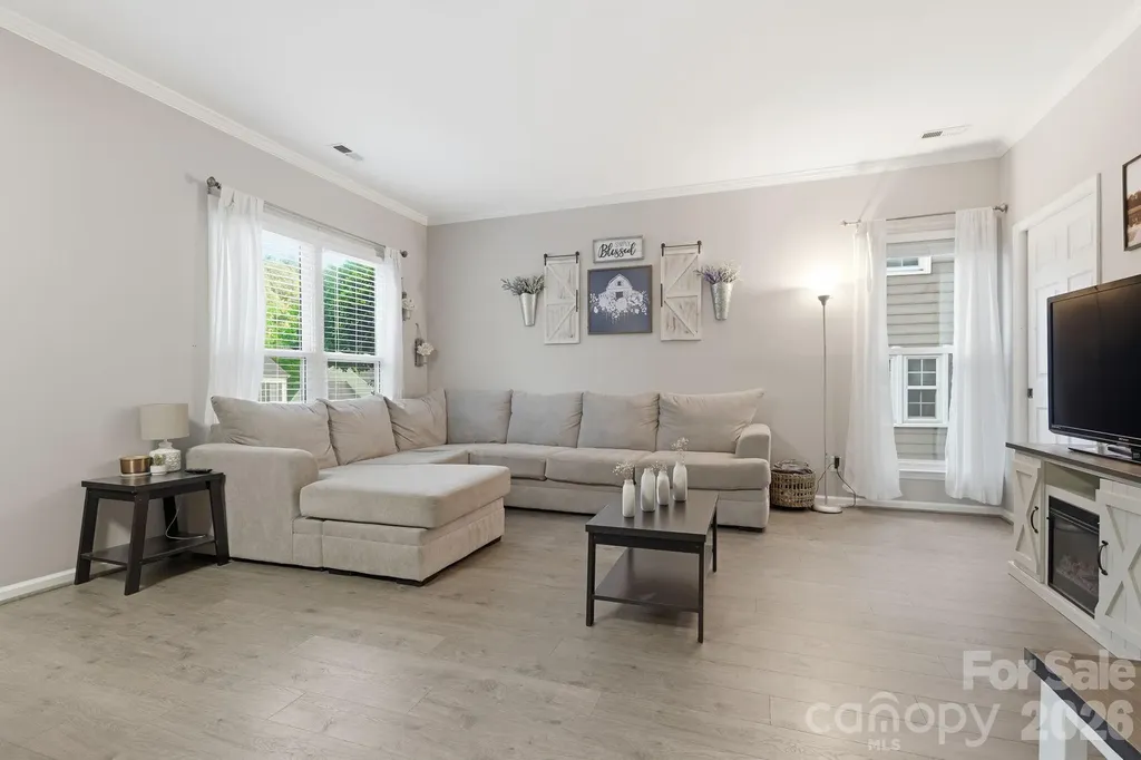 9732 Whitewood Trail Charlotte NC 28269