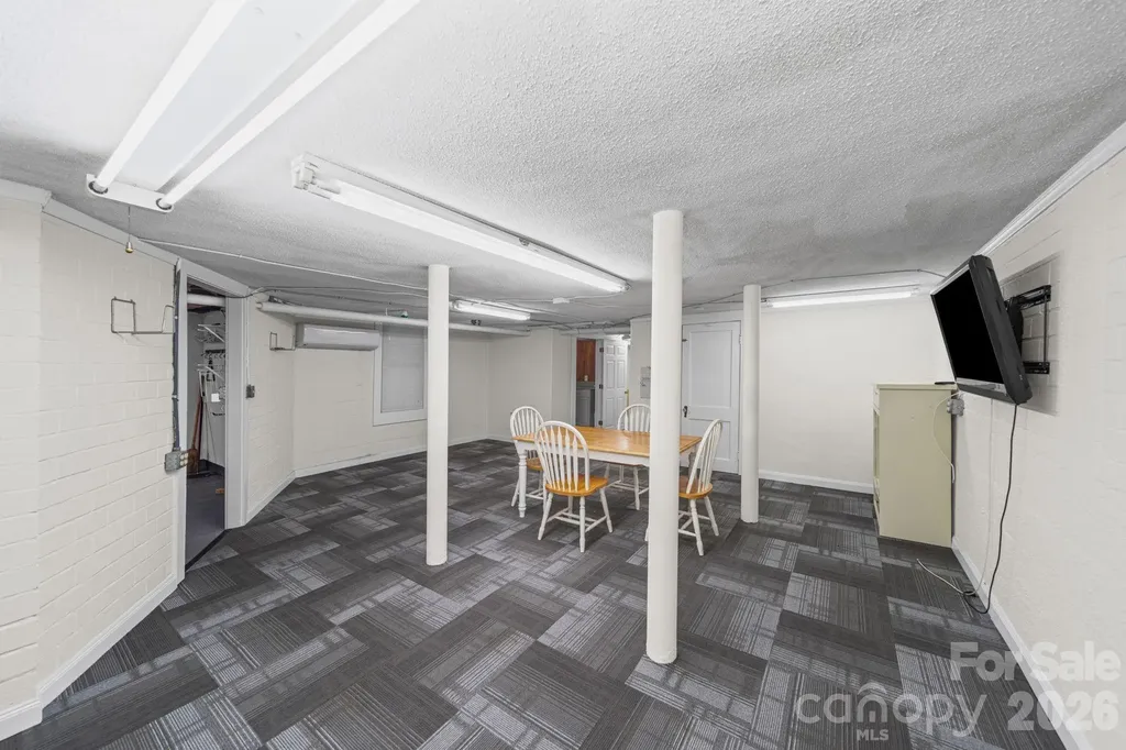 729 Montgomery Avenue Albemarle NC 28001