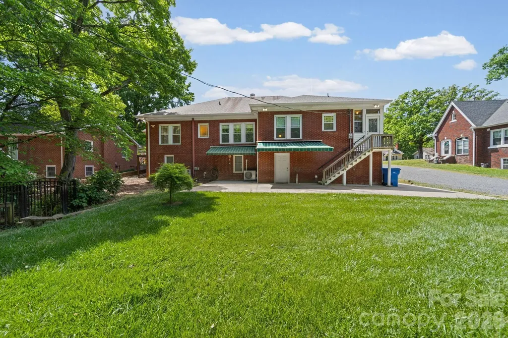 729 Montgomery Avenue Albemarle NC 28001