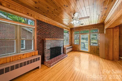 729 Montgomery Avenue Albemarle NC 28001