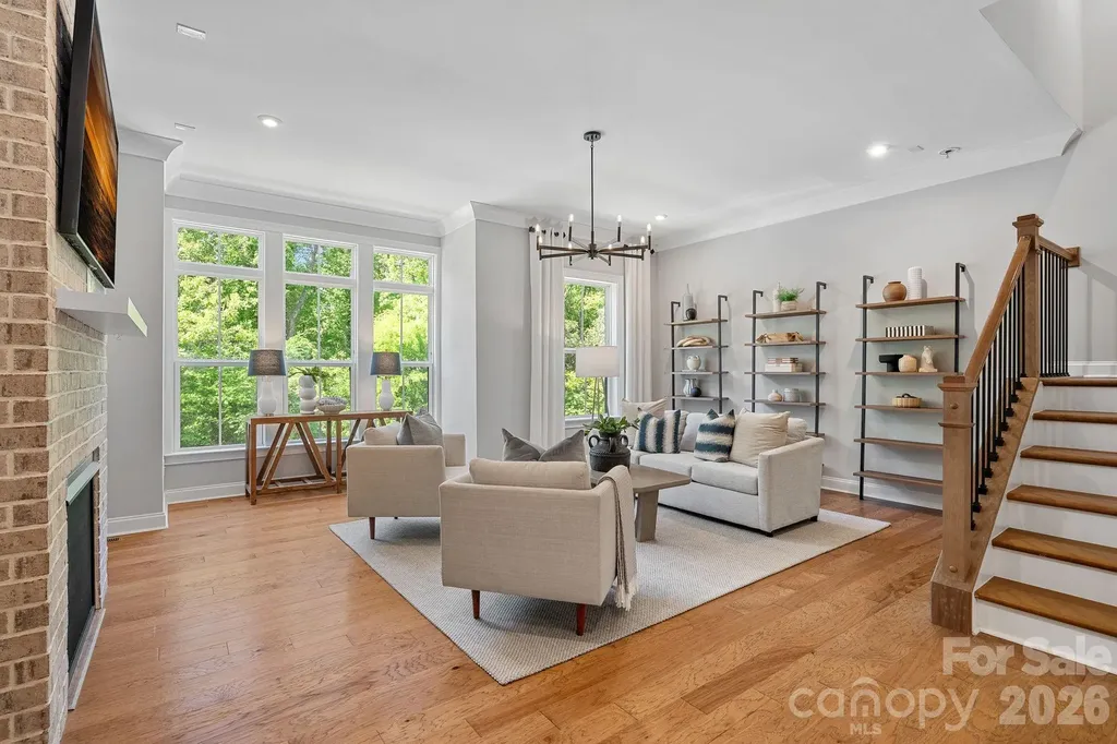 2543 Deacon Avenue Charlotte NC 28204
