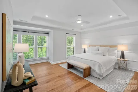 2543 Deacon Avenue Charlotte NC 28204