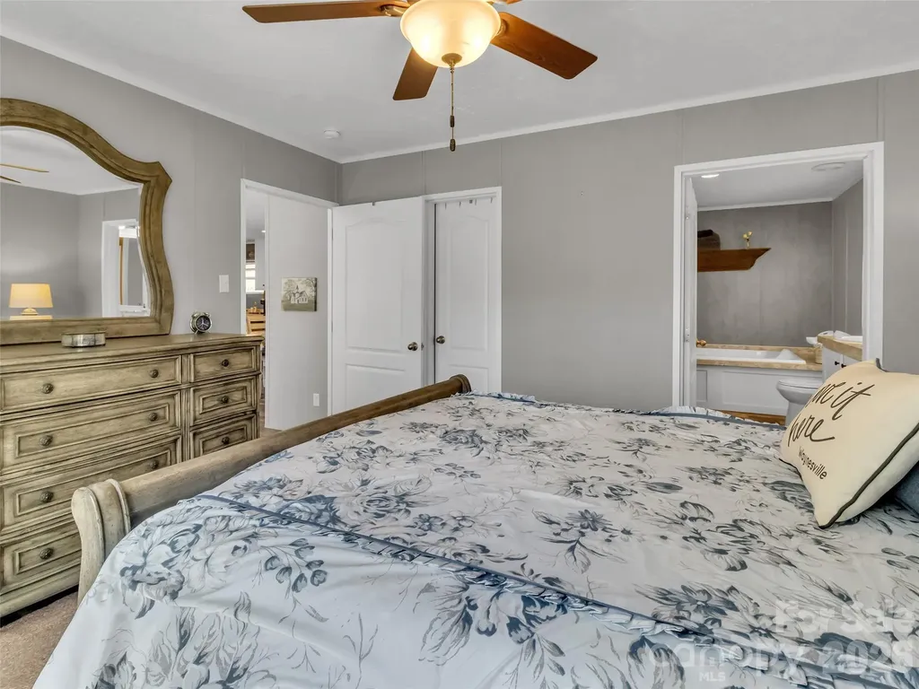 424 Arrington Acres Drive Waynesville NC 28786