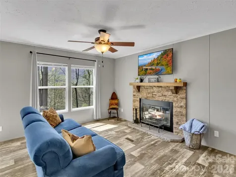 424 Arrington Acres Drive Waynesville NC 28786