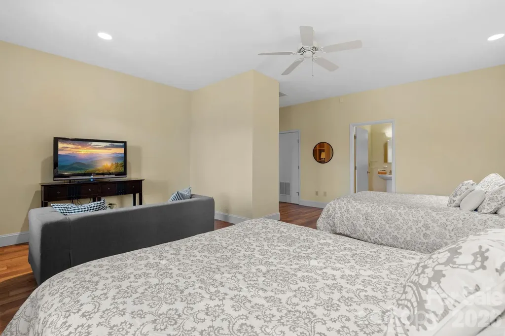 248 Hillcrest Lane Banner Elk NC 28604