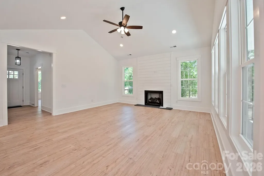 581 Goldmoor Drive NE Concord NC 28025