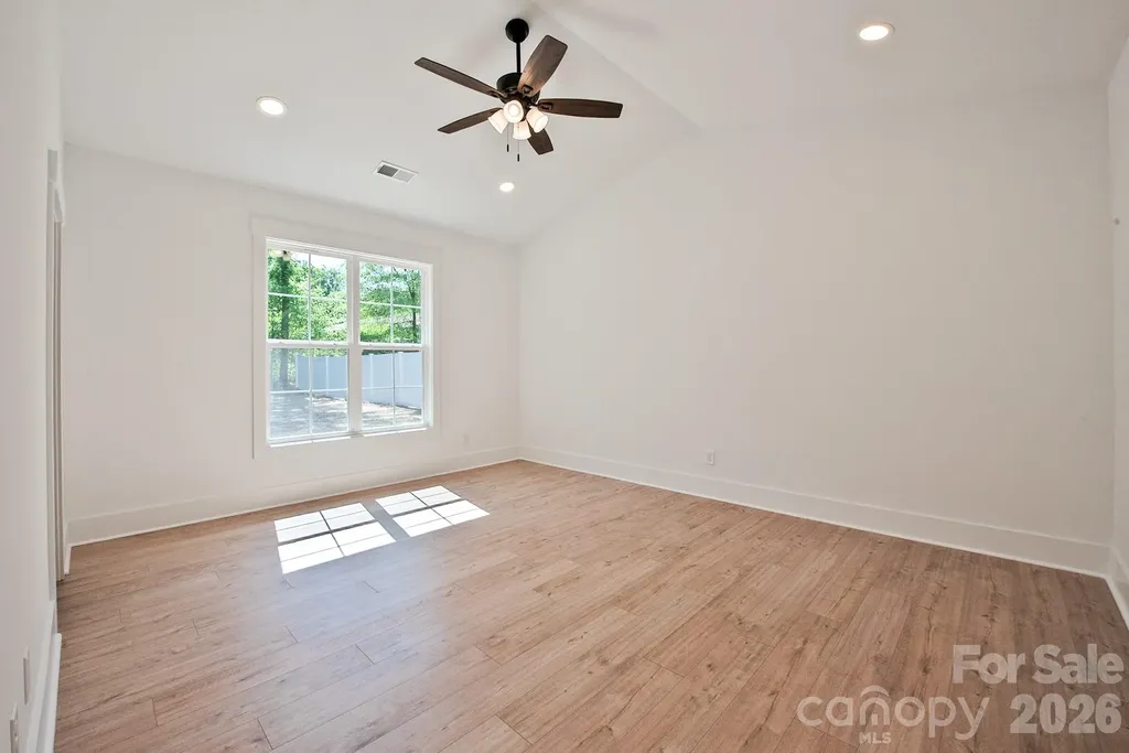 581 Goldmoor Drive NE Concord NC 28025