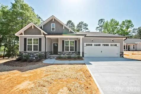 581 Goldmoor Drive NE Concord NC 28025