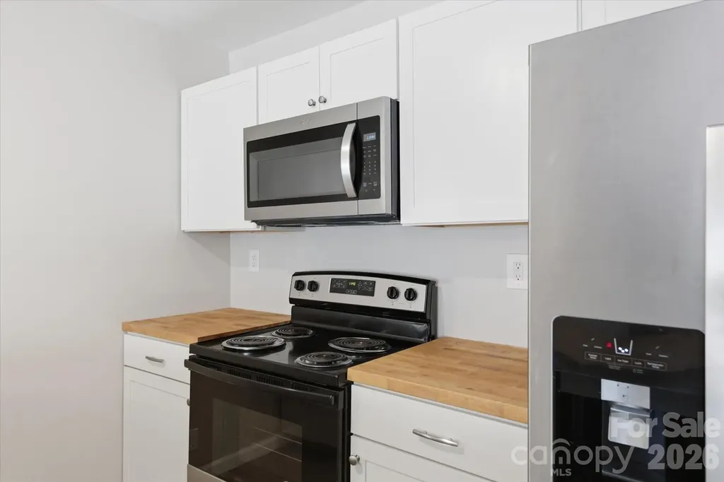 106 Central Avenue Swannanoa NC 28778
