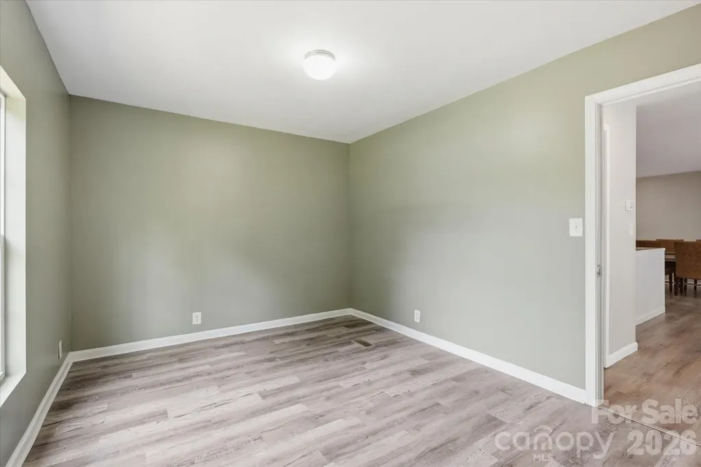 106 Central Avenue Swannanoa NC 28778