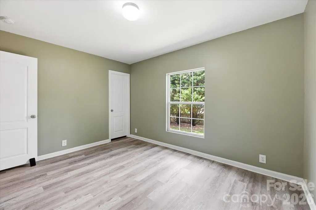106 Central Avenue Swannanoa NC 28778