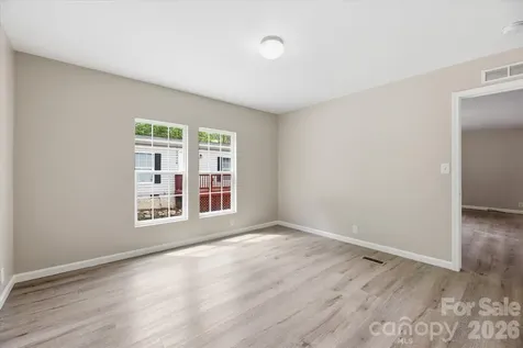106 Central Avenue Swannanoa NC 28778