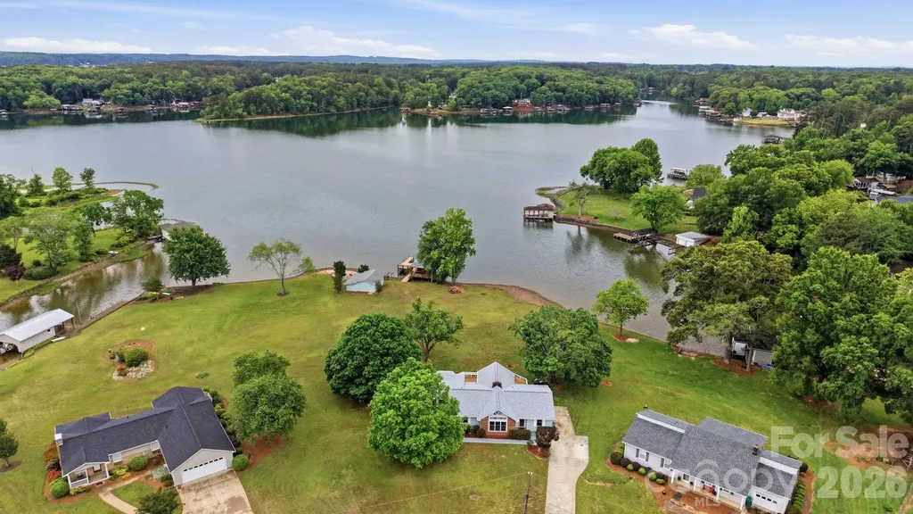 541 Harbor Road Norwood NC 28128