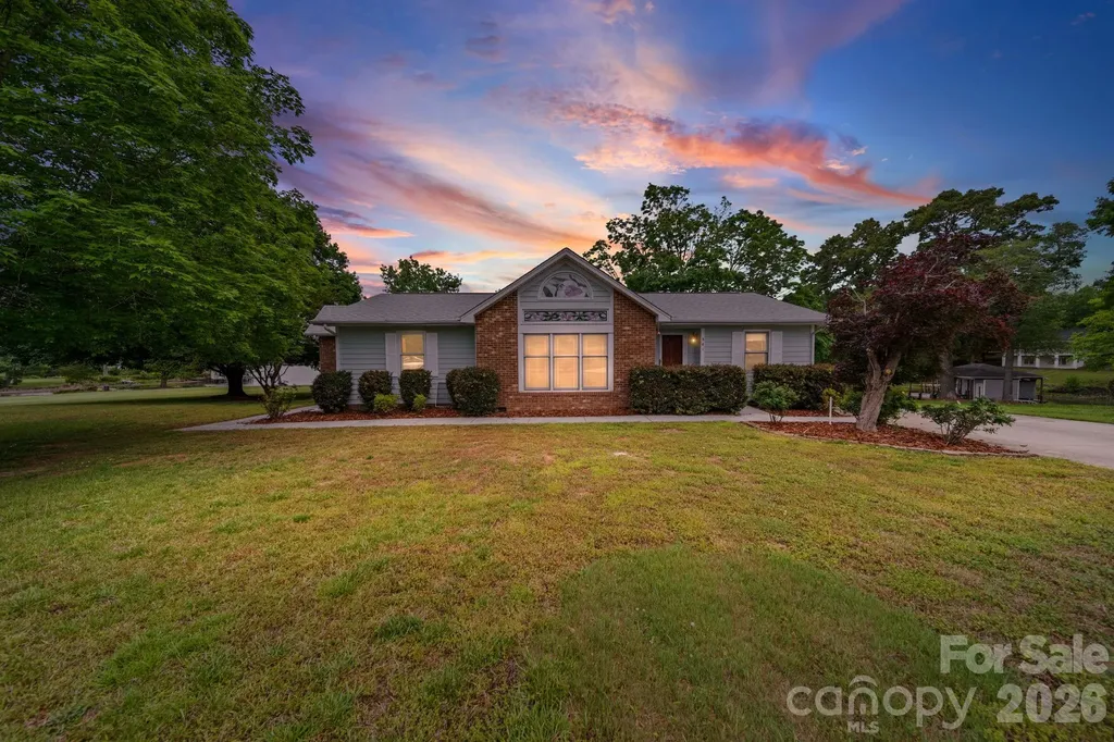 541 Harbor Road Norwood NC 28128