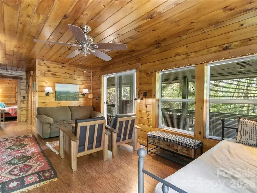 548 Bear Cub Drive Spruce Pine NC 28777
