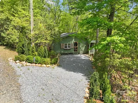 548 Bear Cub Drive Spruce Pine NC 28777