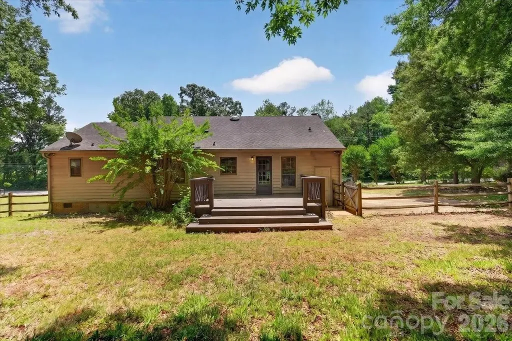 7615 Alexander Road Charlotte NC 28270